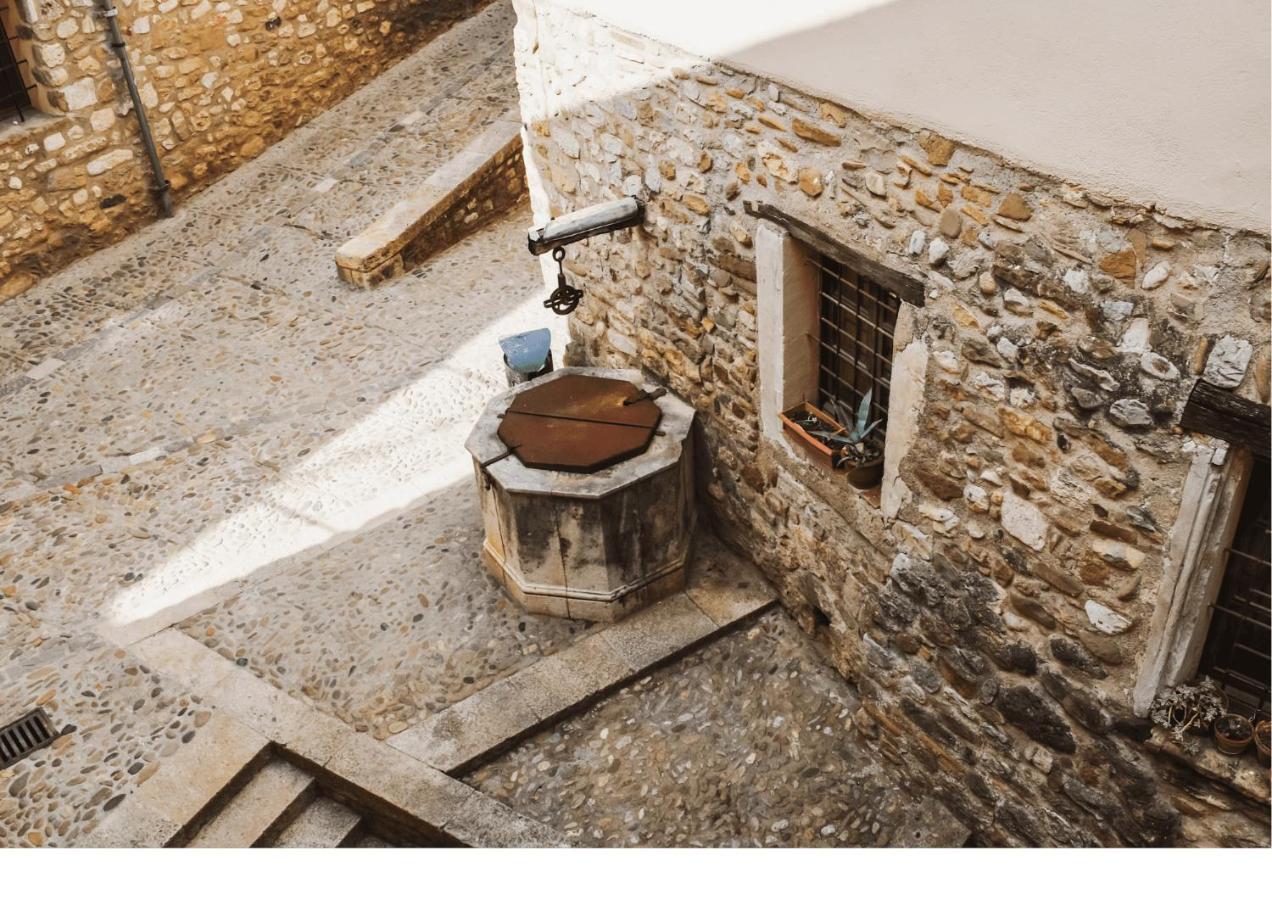 Apartment El Call Lestudi En La Juderia De Besalu